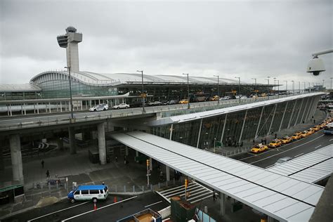 new york airport name|biggest airport in new york.